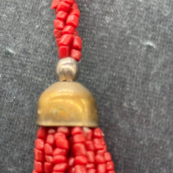 VINTAGE Red Coral Seed Bead  MULTI STRAND with gold tone  Necklace - Picture 4 of 7